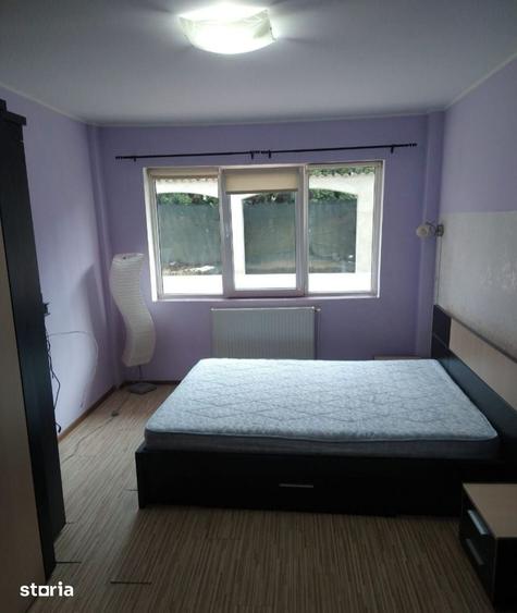 Apartament cu 2 camere decomandat în Poiana Sibiului