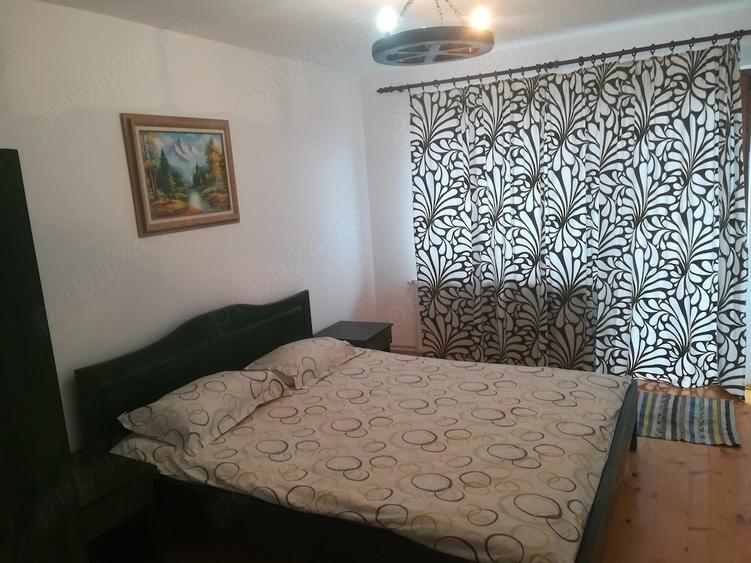Casă cu 5 camere cu Teren 700 Mp în Beliș