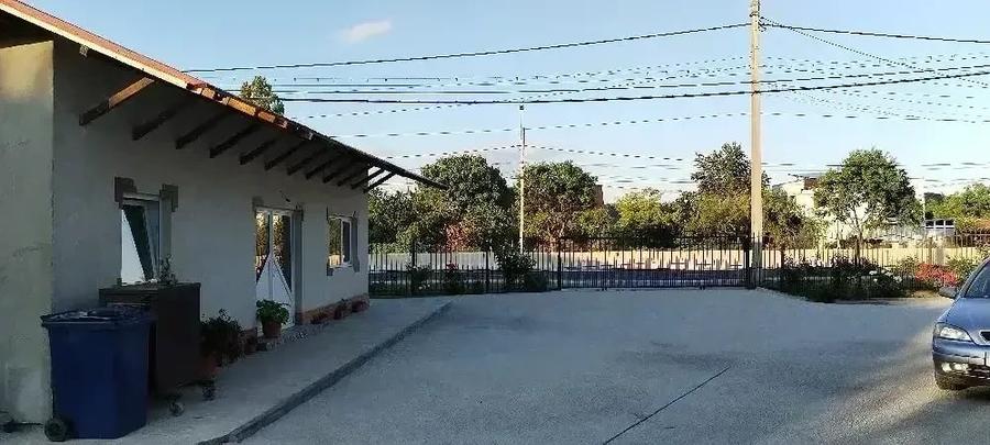 Spațiu comercial, de 50 mp, în Mărăcineni