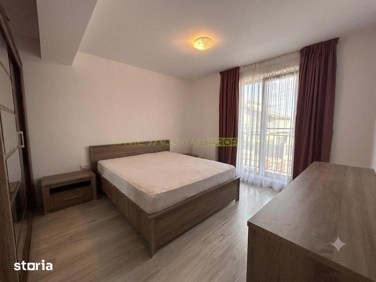 Casă cu 4 camere cu Canalizare în Sânpetru