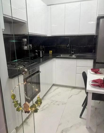 Apartament cu 2 camere decomandat, mobilat în Unirii