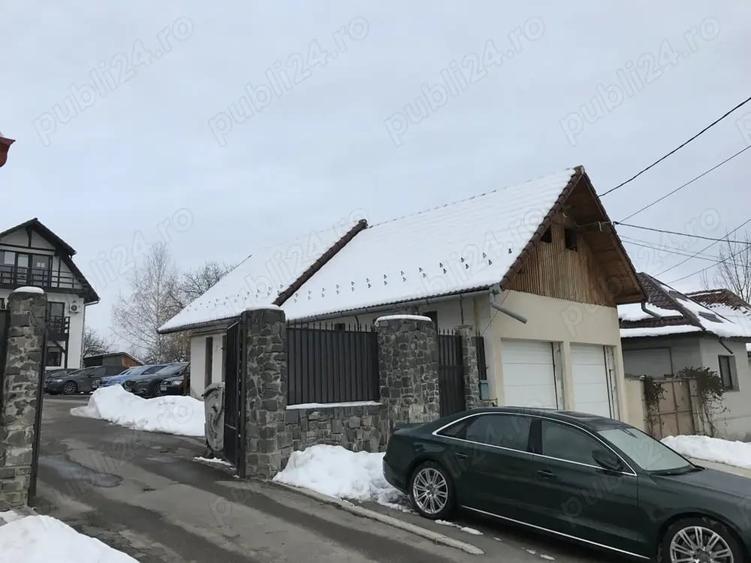 Casă cu 6 camere cu Teren 1650 Mp în Săcele