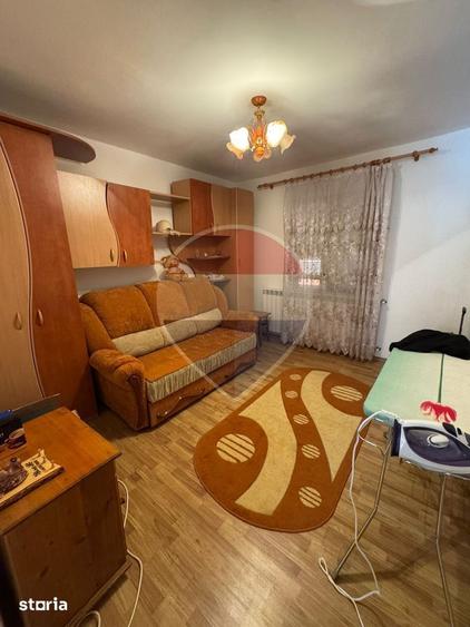 Casă cu 6 camere cu Teren 1526 Mp în Bolotești