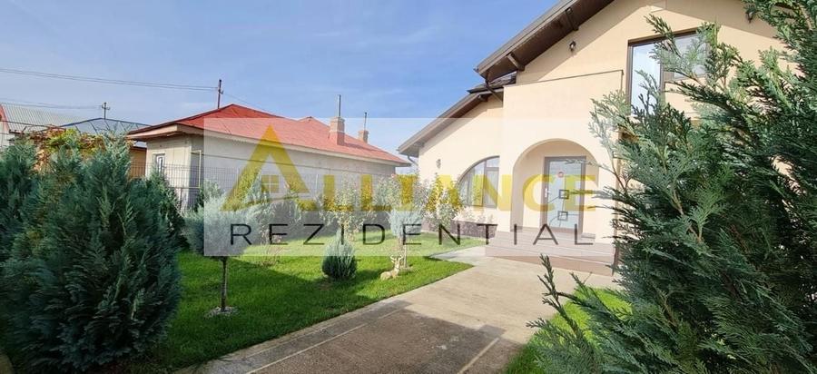 Casă individuală cu 4 camere cu Canalizare în Brazii de Jos