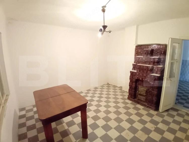 Casă cu Teren 1500 Mp în Cornești (Crăciunești)