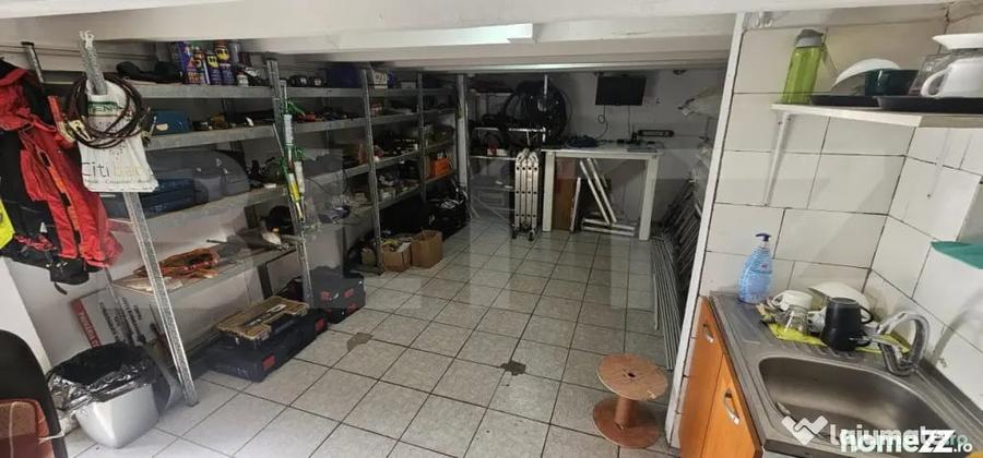 Spațiu comercial, de 120 mp, în Micro 12