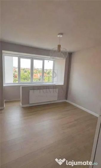 Apartament cu 2 camere decomandat în Olimpia-Stadion