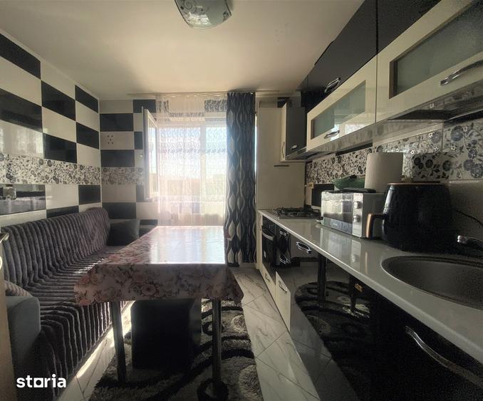Apartament cu 2 camere semidecomandat în Micro 11