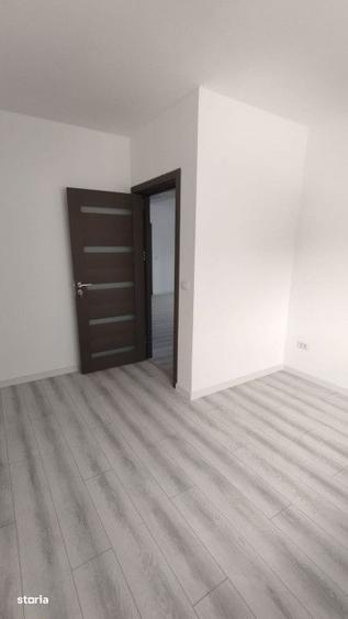 Apartament cu 3 camere decomandat în Păcurari