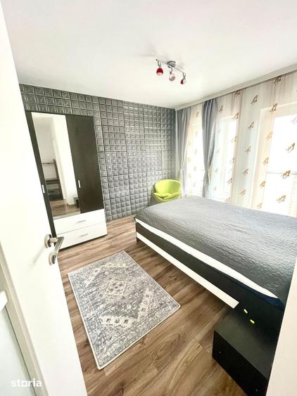 Casă cu 5 camere cu Teren 230 Mp în Iris