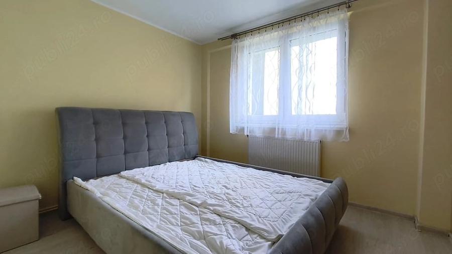 Apartament cu 2 camere decomandat în Micro 15