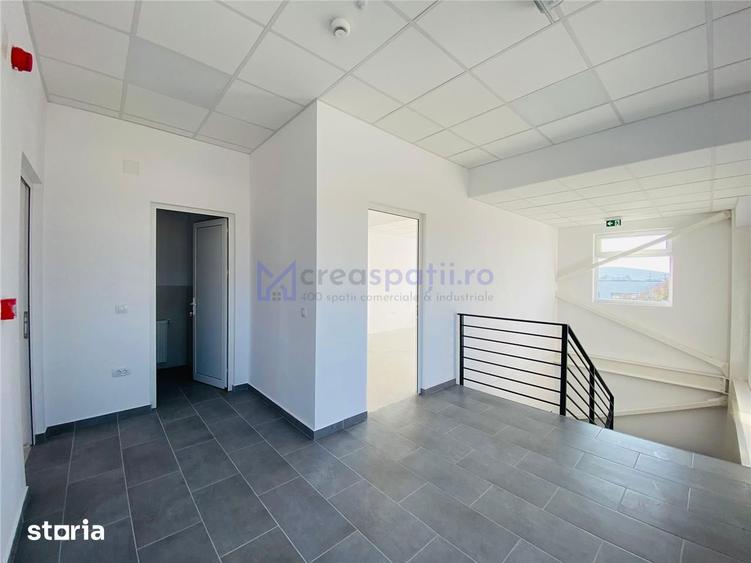 Spațiu comercial, de 1,250 mp, în Lețcani