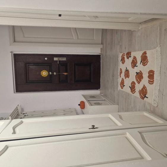 Apartament cu 2 camere decomandat în Ultracentral