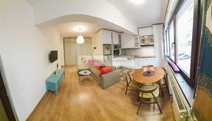 Apartament cu 2 camere semidecomandat, mobilat în Băneasa
