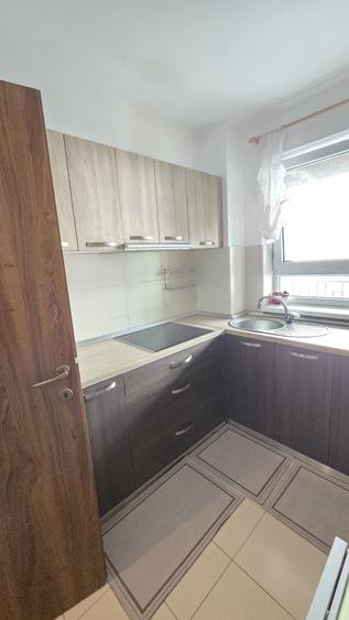 Apartament cu 2 camere decomandat în Nufărul