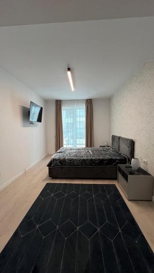 Apartament cu 2 camere semidecomandat, mobilat în Pipera