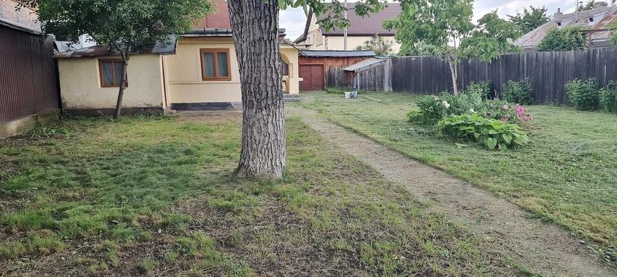 Casă cu 3 camere cu Teren 1125 Mp în Șerbănești