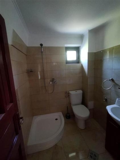 Casă individuală cu 4 camere cu Teren 1200 Mp în Dejani