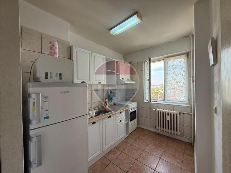 Apartament cu 2 camere semidecomandat, mobilat în Șerban Vodă
