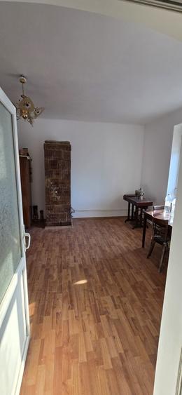 Casă individuală cu 2 camere cu Teren 110 Mp în Central