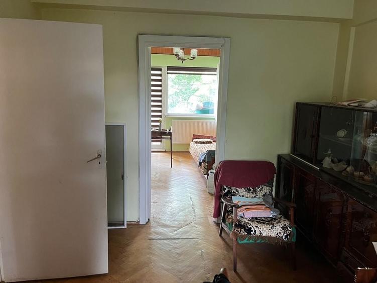 Apartament cu 2 camere semidecomandat în Ultracentral