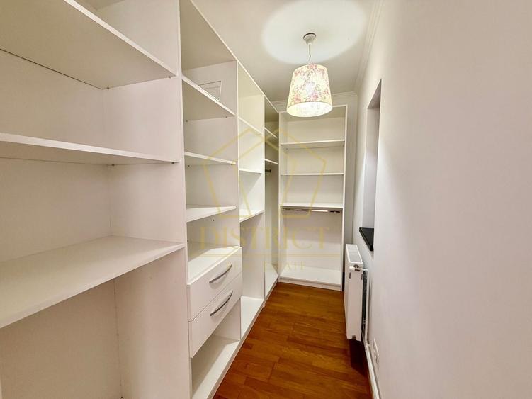 Duplex cu 4 camere cu Canalizare în Giroc