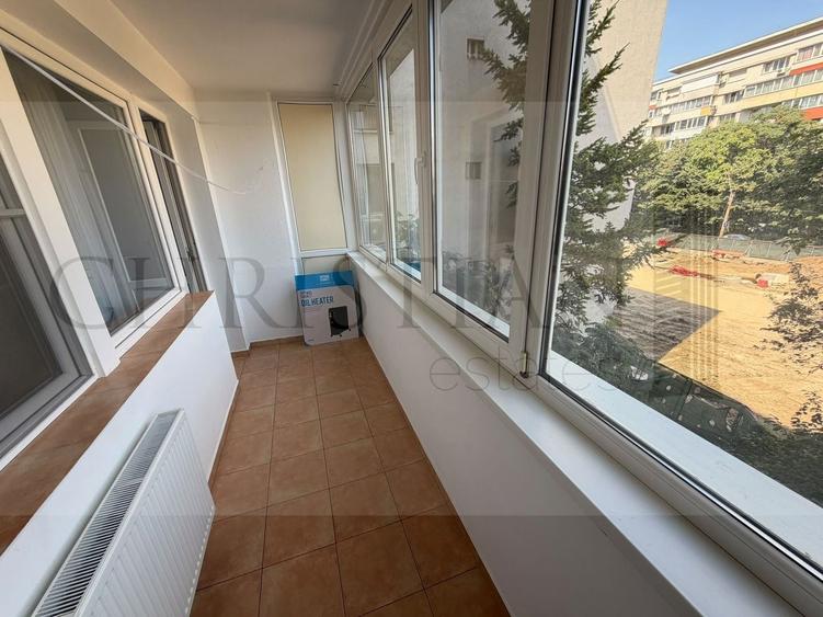 Apartament cu 2 camere semidecomandat, mobilat în Domenii