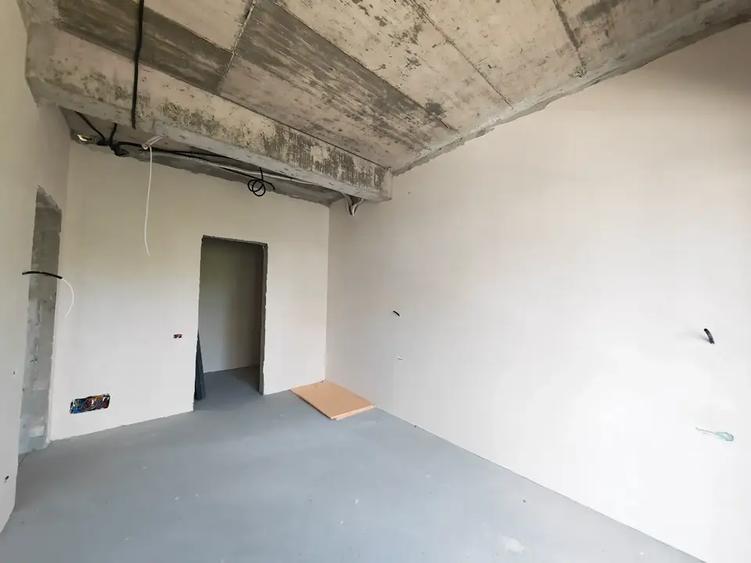 Duplex cu 4 camere cu Canalizare în Corbeanca