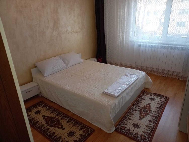 Apartament cu 2 camere decomandat în Casa de Cultură