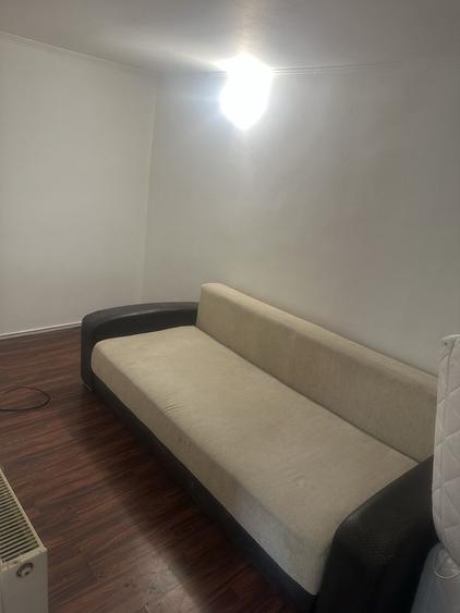 Casă cu 4 camere cu Teren 350 Mp în Colentina