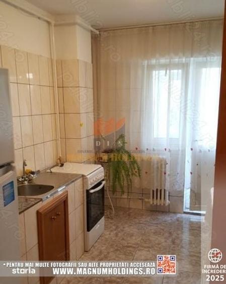 Apartament cu 2 camere decomandat în Calea București