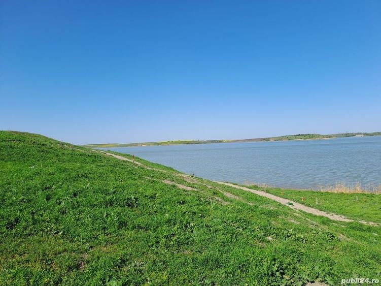 Teren de 1000 mp, în Sultana