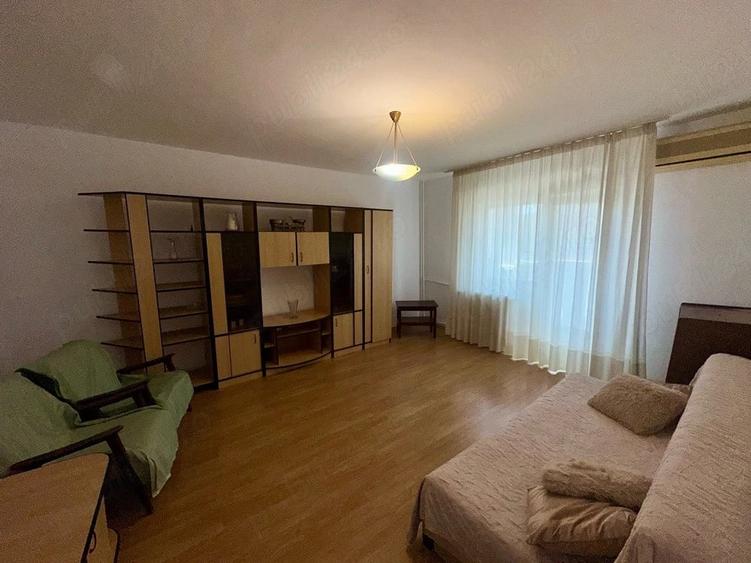 Apartament cu 2 camere decomandat în Nerva Traian