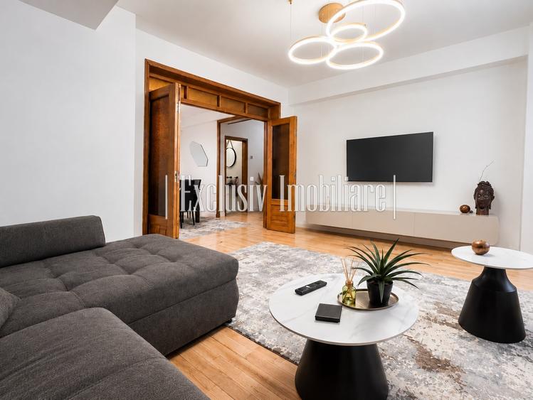 Apartament cu 3 camere decomandat în Faleza Nord