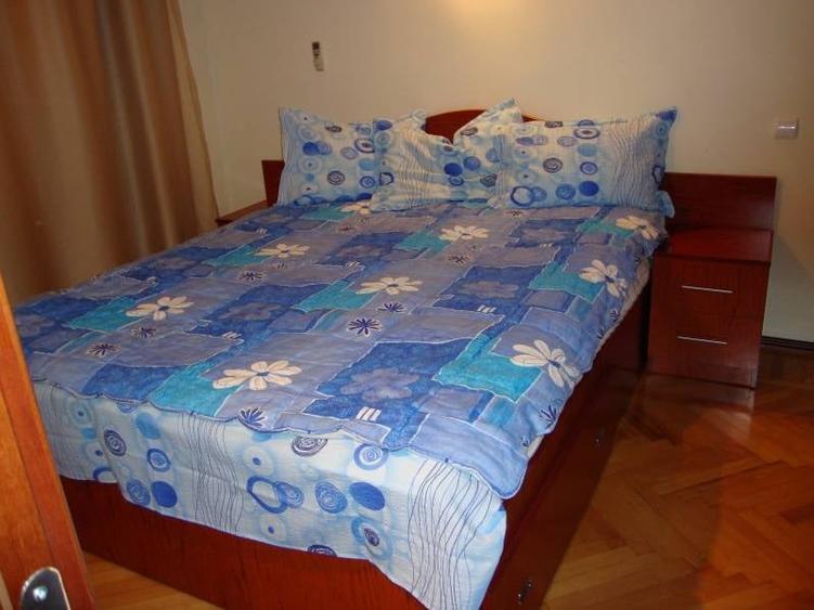 Apartament cu 2 camere semidecomandat, mobilat în Sala Palatului