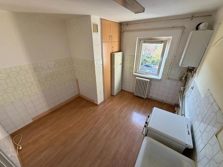 Apartament cu 3 camere decomandat în Grigorescu