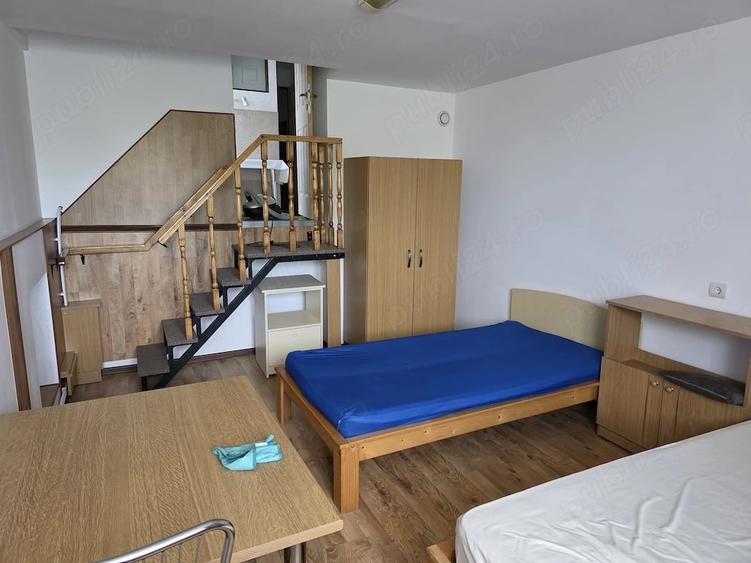 Garsonieră decomandată în Gruia