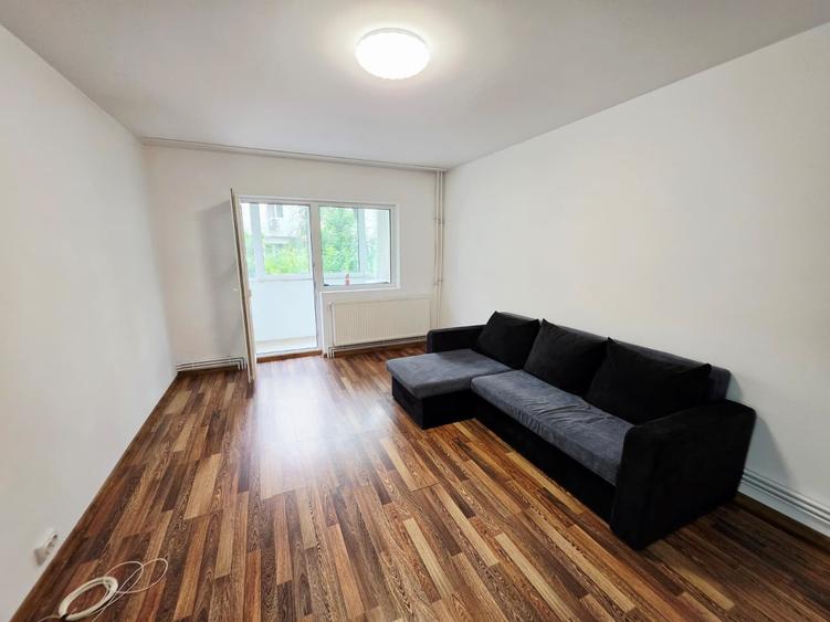 Apartament 3 camere de inchiriat, 9 Mai, 2 bai, beci - 7