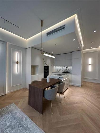 Apartament cu 3 camere decomandat în Floreasca