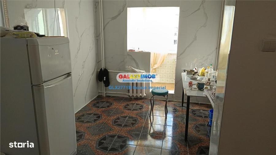 Apartament cu 3 camere decomandat în Basarabia
