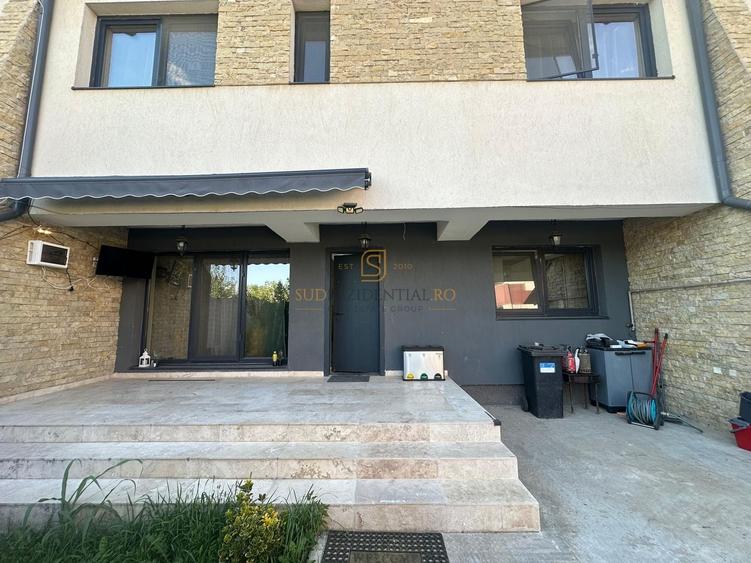 Casă individuală cu 4 camere cu Canalizare în Berceni