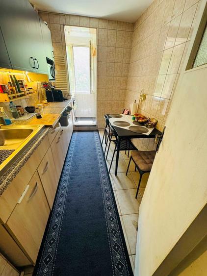 Apartament cu 3 camere decomandat în Alexandru Obregia