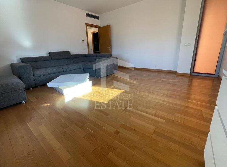 Apartament cu 3 camere decomandat, mobilat în Mihai Bravu