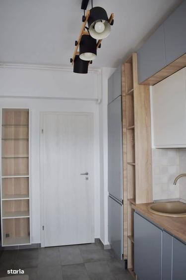 Apartament cu 2 camere decomandat, mobilat în Metalurgiei