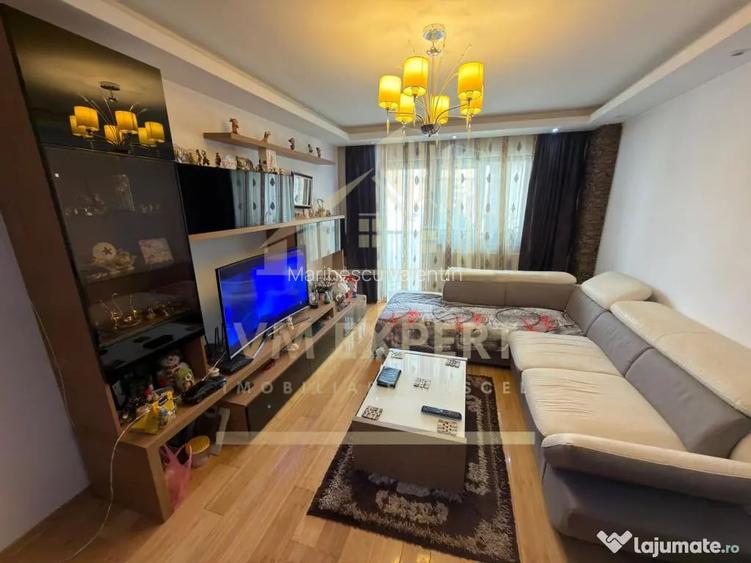 APARTAMENT 3 CAMERE ETAJ 3 VI?OI CAMPULUNG - Campulung (Arges)