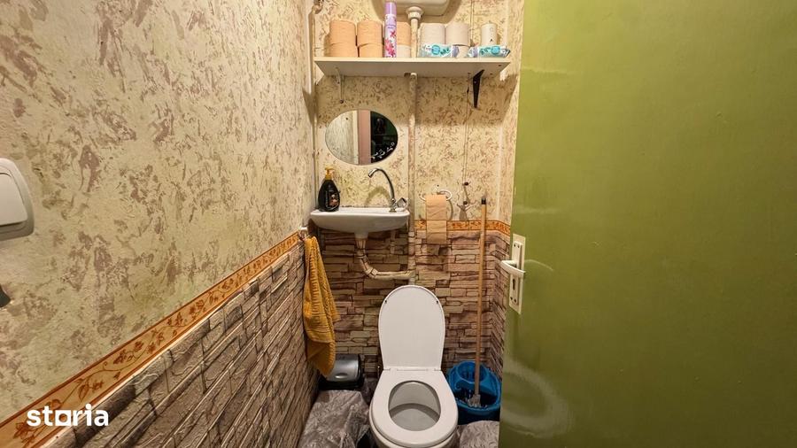 Apartament cu 4 camere semidecomandat în Elisabetin