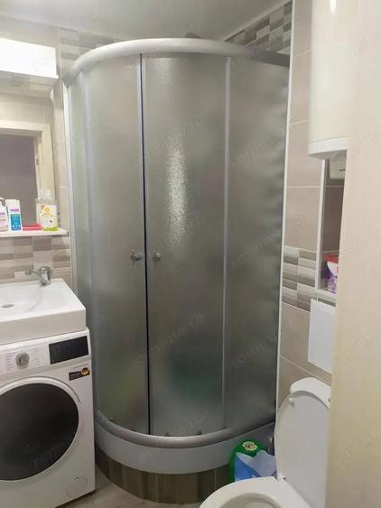 Apartament cu 2 camere semidecomandat în Girocului