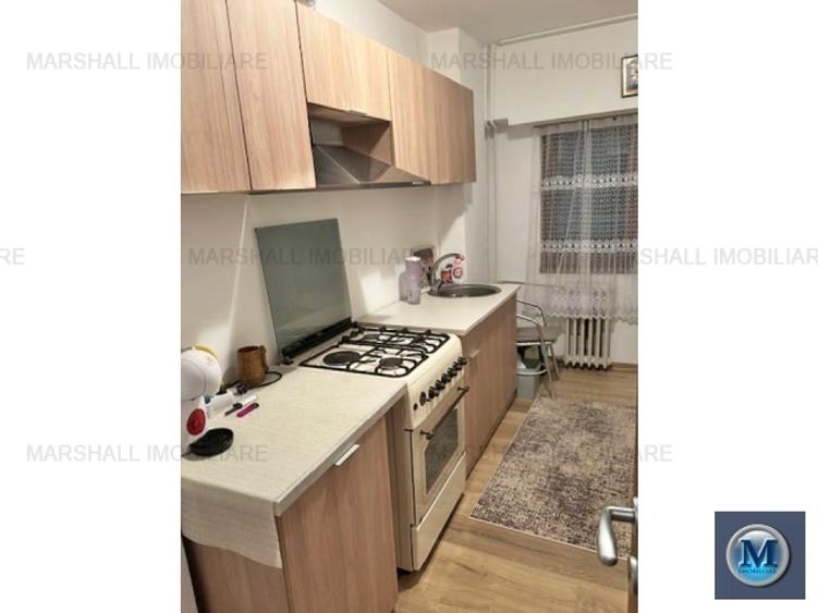Apartament cu 2 camere decomandat, mobilat în Republicii