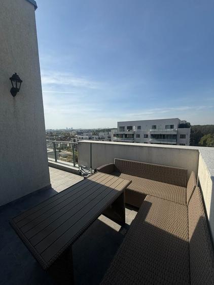 Apartament cu 3 camere decomandat, mobilat în Pipera