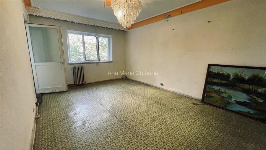 Apartament 2 camere decomandat, et intermediar- Nicolina